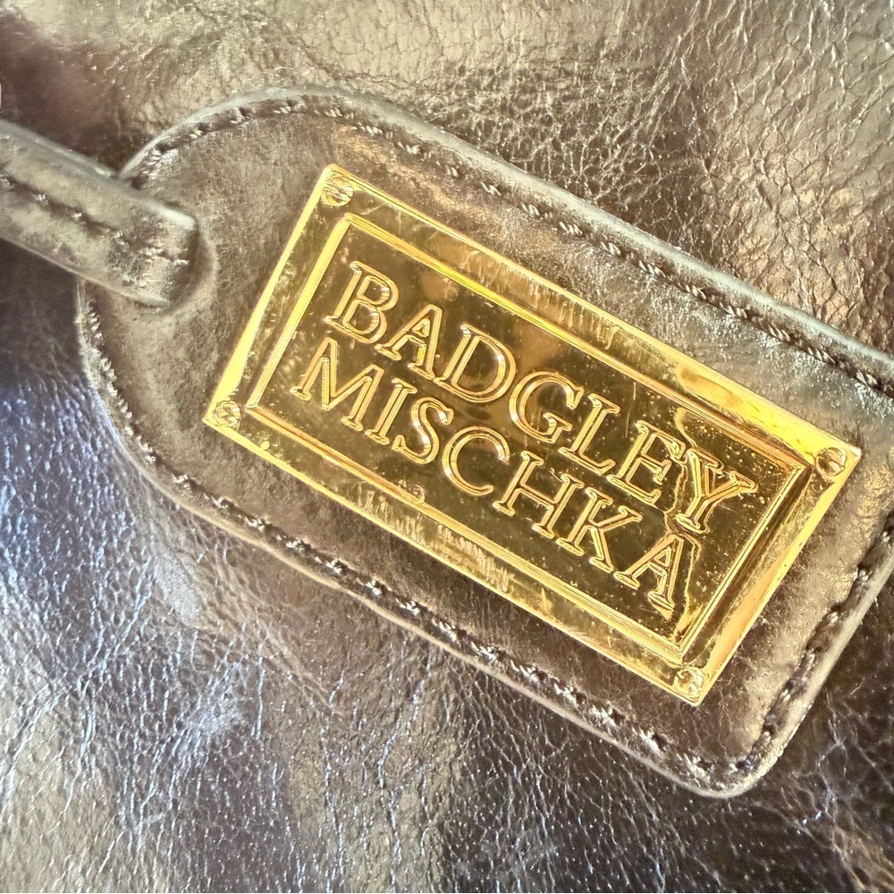 BADGLEY MISCHKA ladies patent leather, black bag excellent condition - Picture 6 of 14
